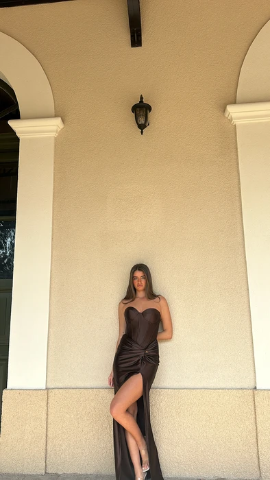 שמלת ריי - חום